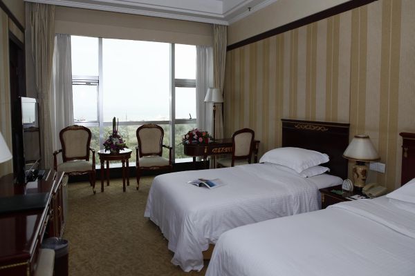 Xin Shi Dai Hotel (Yantai)